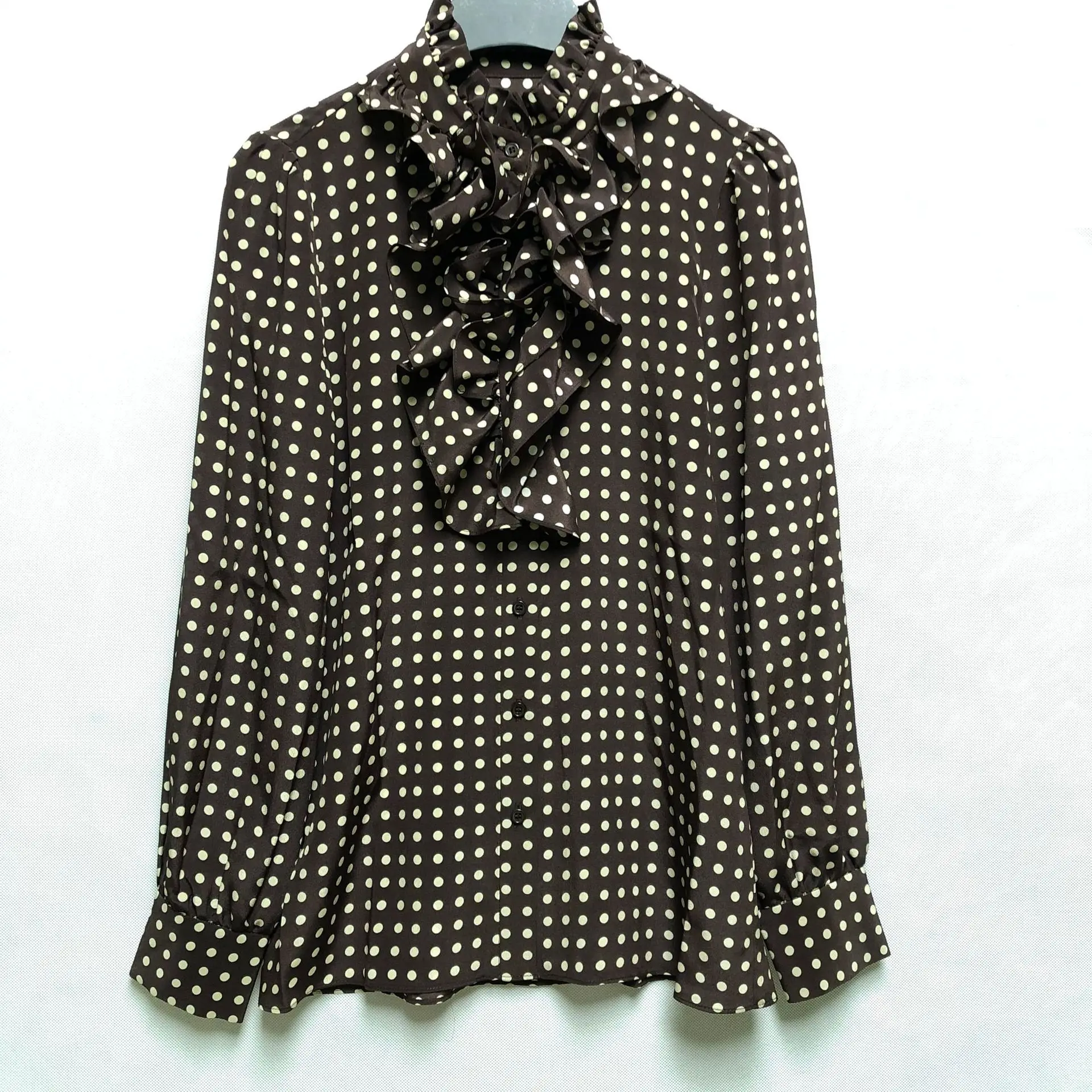 

Женская рубашка в горошек, универсальная рубашка в стиле ретро из 2021 шелка, весна-осень, новый стиль, воротник-стойка с деревянными ушками и ...