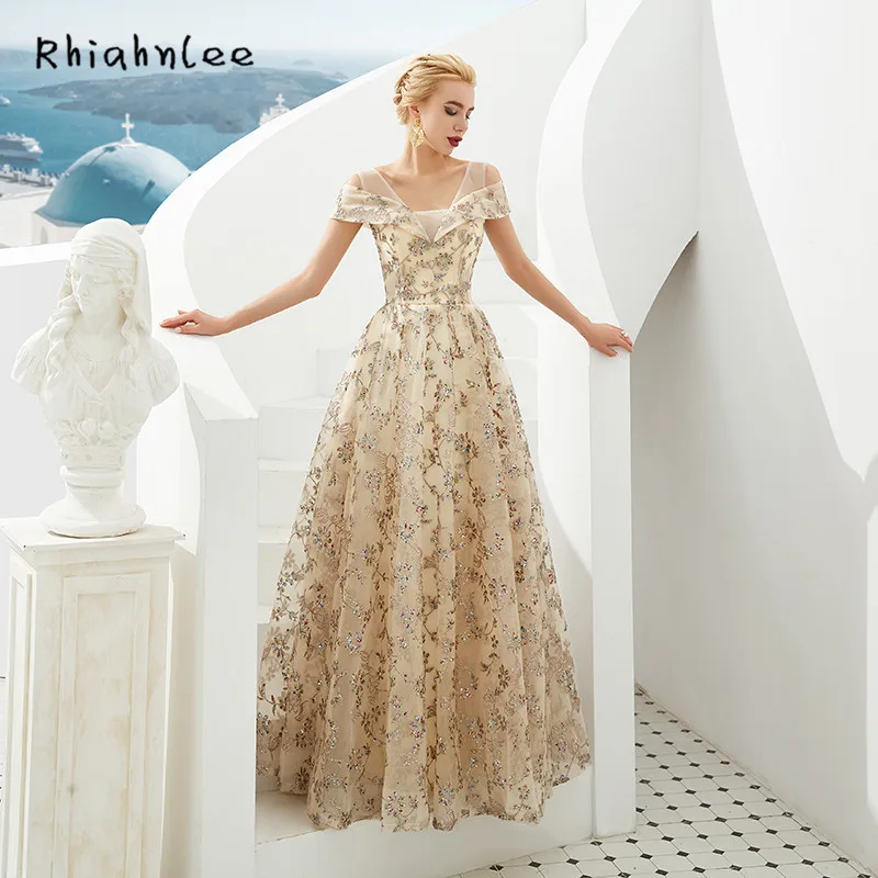 Недорогие платья трапециевидной формы для выпускного вечера в пол с блестящими