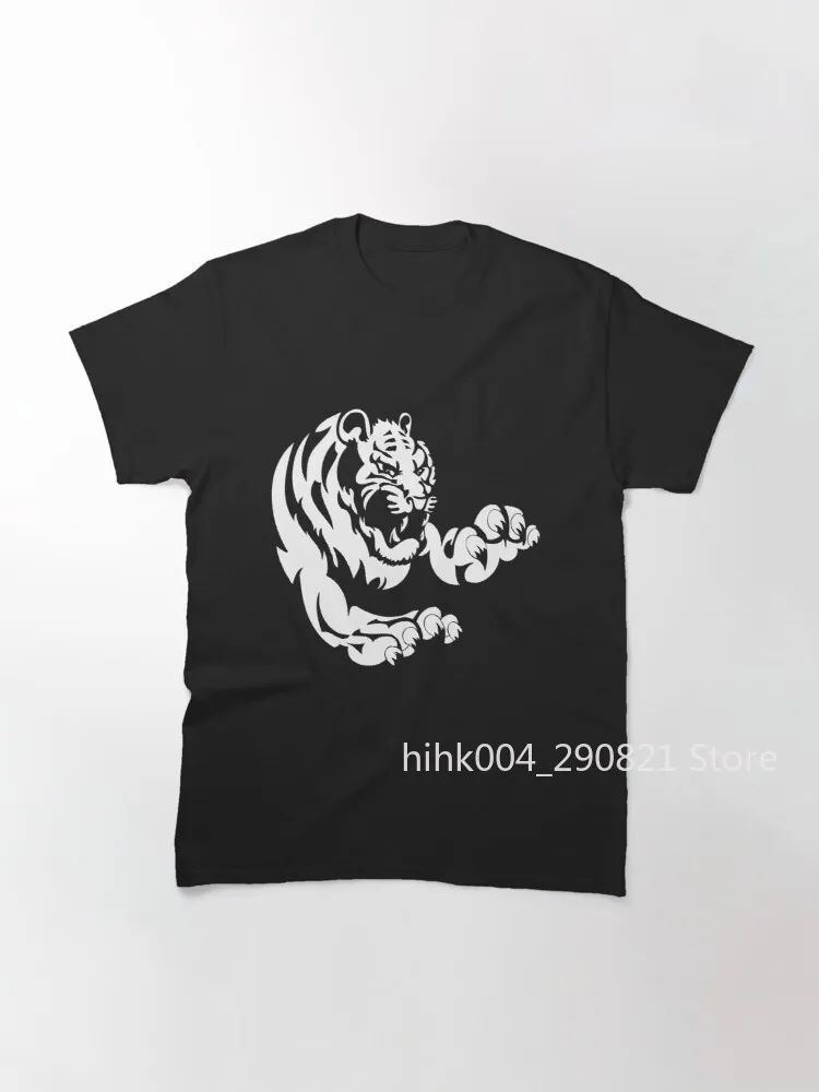 

Amazing wild big cat Classic T-Shirt