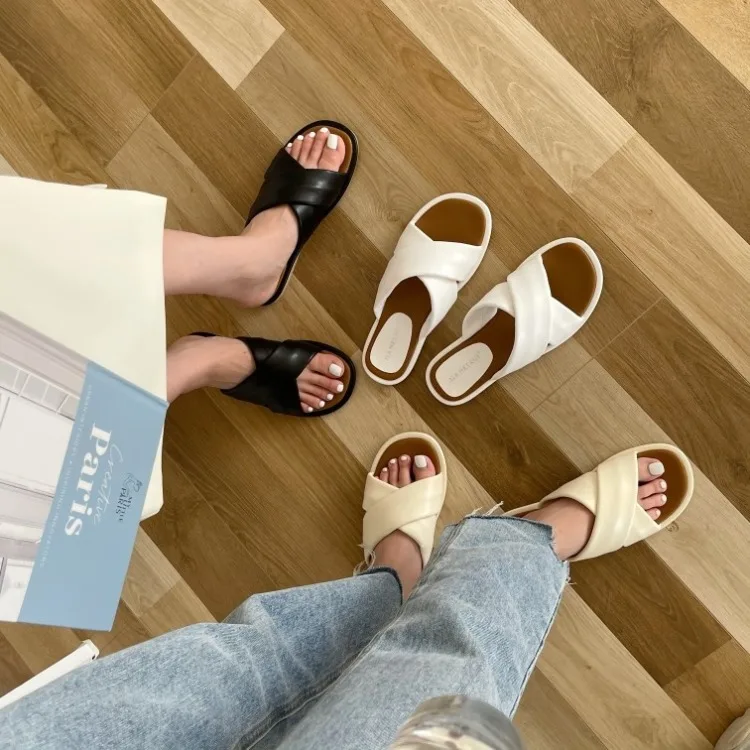 

Шлепанцы женские из искусственной кожи, на плоской подошве, 2021