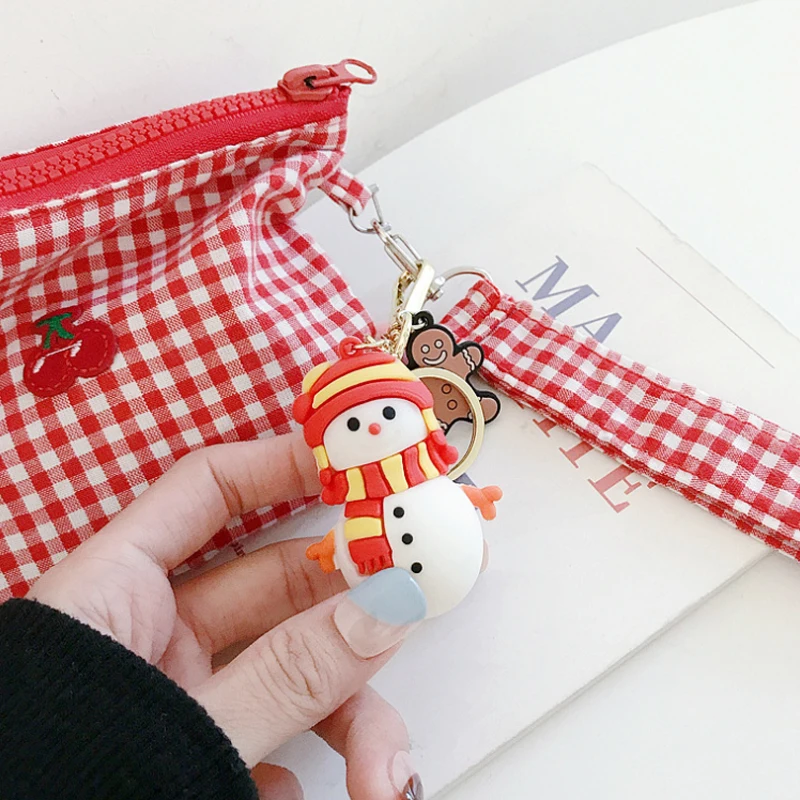 

Cute Christmas Jewelry Santa Claus Tree Silicone Keychain Creative Cartoon Snowman Training Deer Gift Bag Pendant Keyring