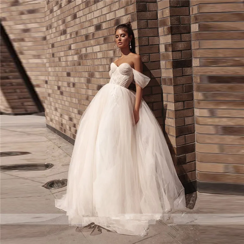 

Sweetheart Lace Tulle Wedding Dress Lace Up Back Long Sleeves Bridal Gowns Lace Up Corset Bandage Spring Robe De Mariee