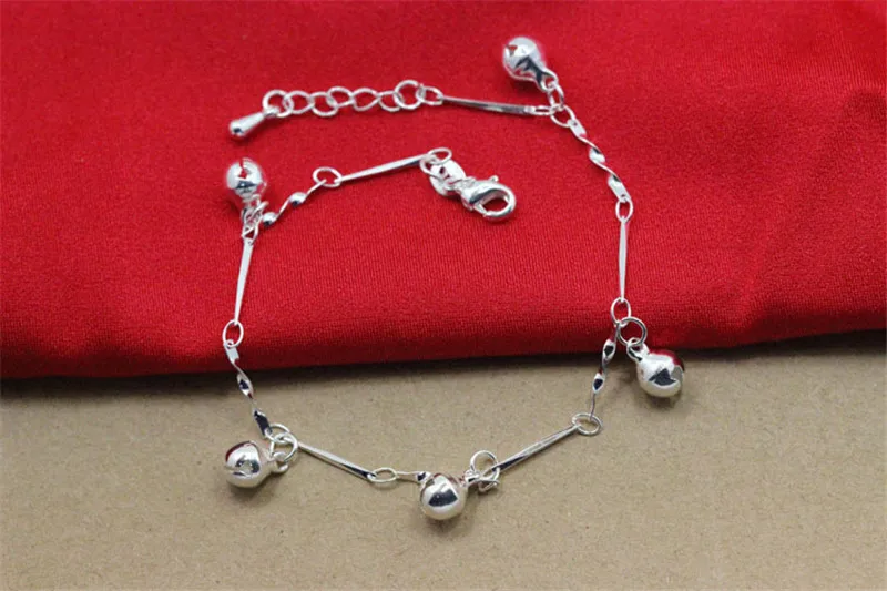 Браслет женский из серебра 925 пробы с подвеской-колокольчиком | Украшения и
