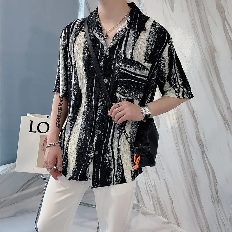 Summer Pleated Shirts Men Slim Fashion Retro Pocket Casual Shirts Men Streetwear Korean Tie-dye Shirts Mens Dress Shirts M-2XL