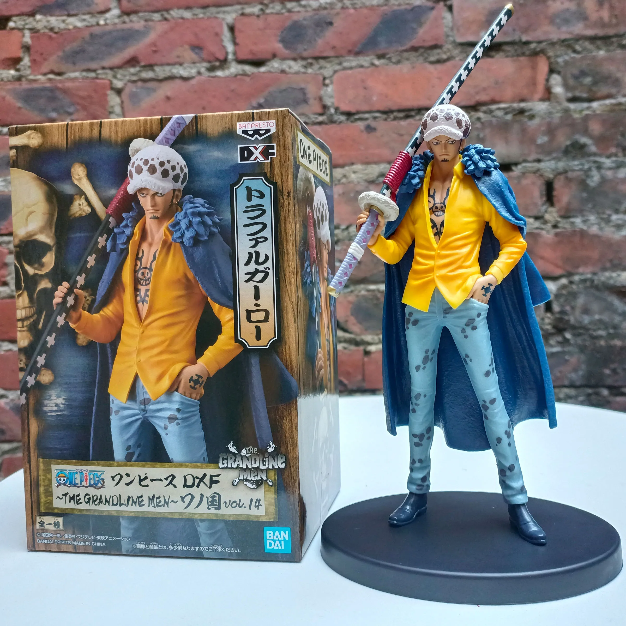 

20CM Anime One Piece Wano Country DXF Original Trafalgar Law PVC Action Figure Collection Model Toys Doll Gift Desktop Ornaments