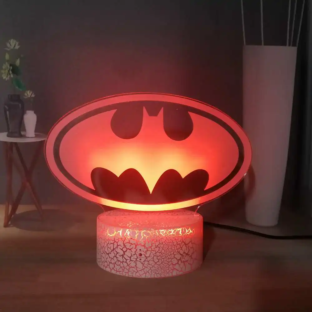 3D классная Настольная лампа с логотипом Бэтмена, RGB, 7 цветов, USB светодиодный Ночной светильник, прикроватная лампа супергероя Marvel, подарки для детей, подарок на день рождения