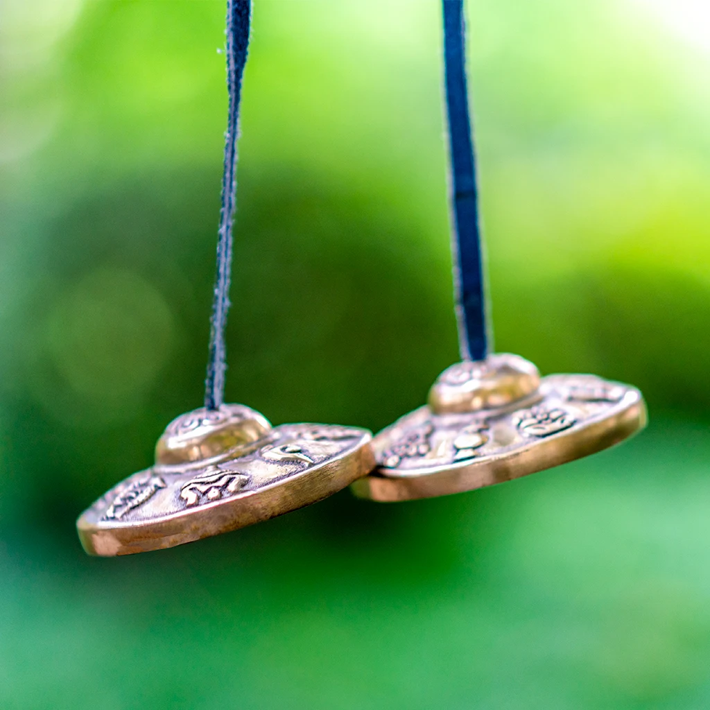 Тибетские тарелки Tingsha медитационные колокольчики для йоги в подарочной коробке