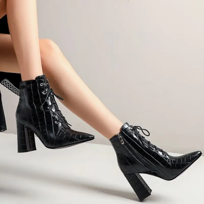 

Kemekiss Plus Size 32-43 Women High Heel Boots Thick Heel Winter Ladies Shoes Fashion Sexy Short Boots Female Party Footwear