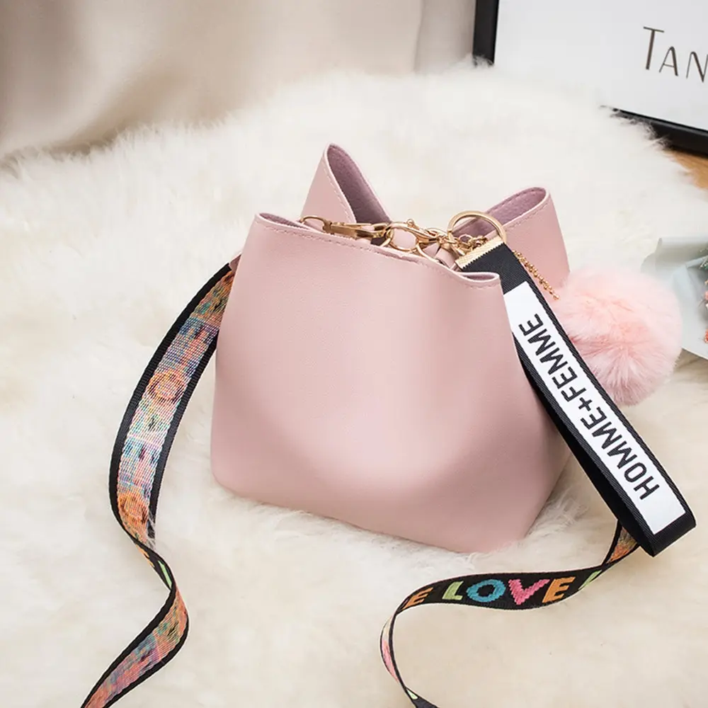 Women Large Capacity Bucket Crossbody Bag New Style Fashion Mini Wide Strap Shoulder Fur Ball Tassel Messager Bags Handbag emini house fashion boston bag split leather women handbag trunk women messager bags high capacity shoulder bags for women