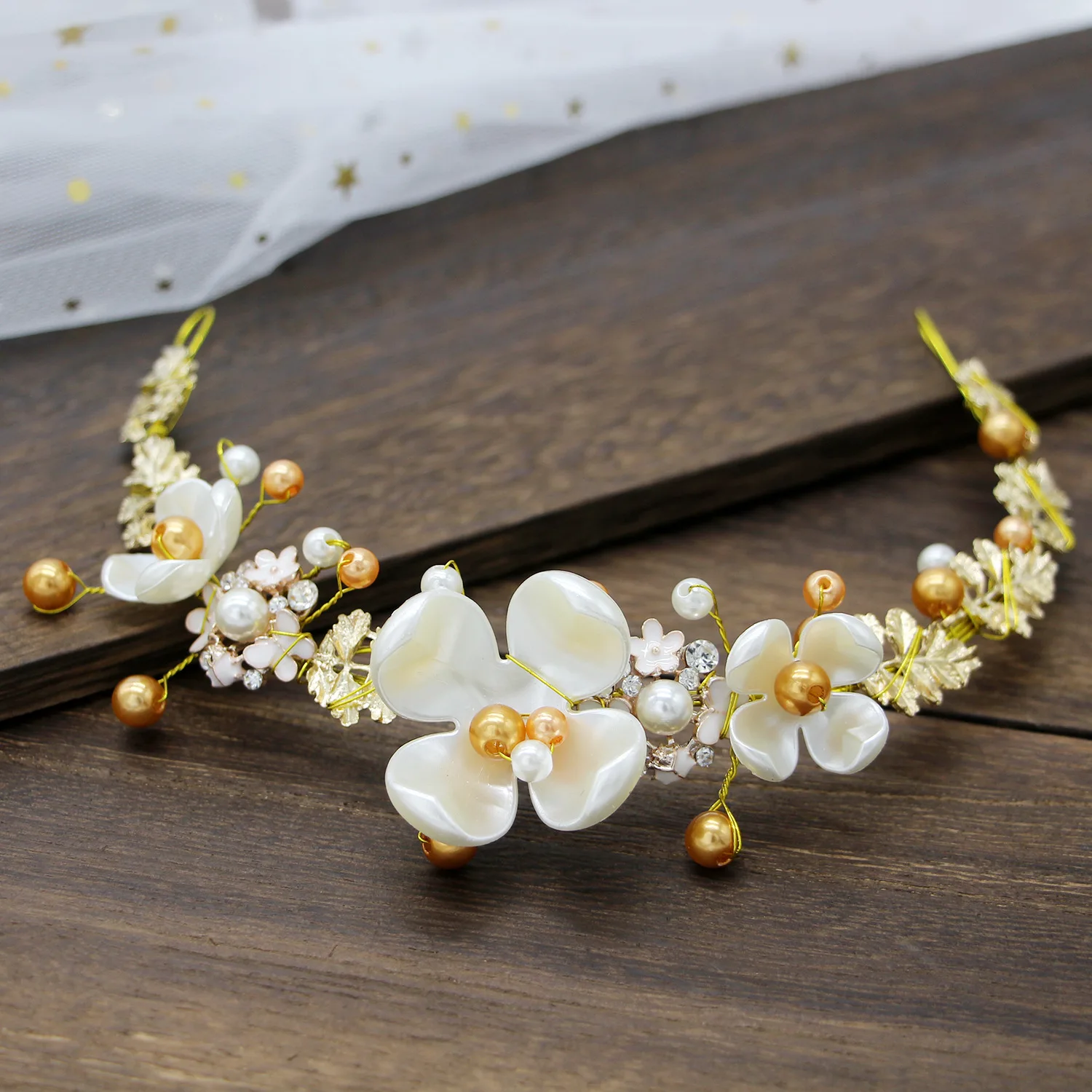 

Exquisite Bridal Tiaras Pearl Resin Flower Hair Decoration Princess Headband Handwoven Women Prom Wedding Party Headdress TS918