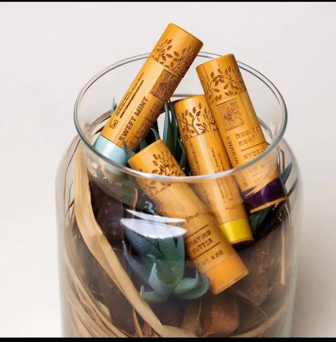 Возможно сотрудничество по системе OEM 5g бамбук Пустые губ контейнер под губную