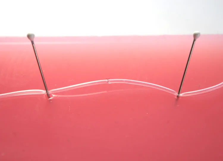 Микрохирургический шовный тренинг моделирование кровеносных сосудов 1 мм/2 мм