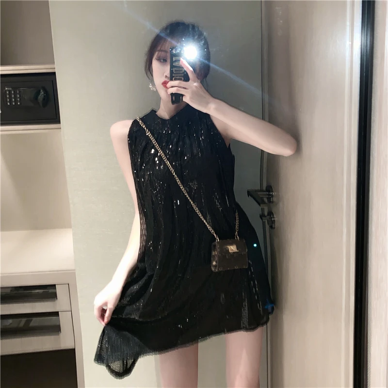 

Модное женское летнее платье 2020, повседневное Клубное платье, красное, Черное женское платье без рукавов, платья, плиссированное мини-плать...