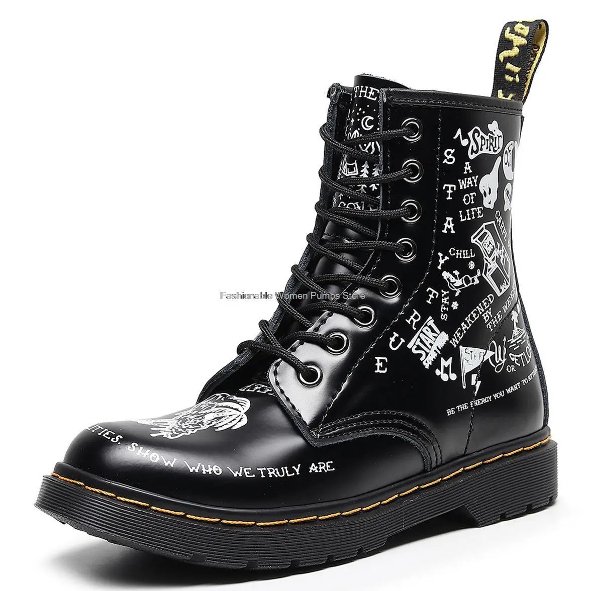 

2021 New Couple Martin Boots Genuine Leather Women High Top Graffiti Motorcycle Boots Autumn Ankle Short Boots Big Size 34-46