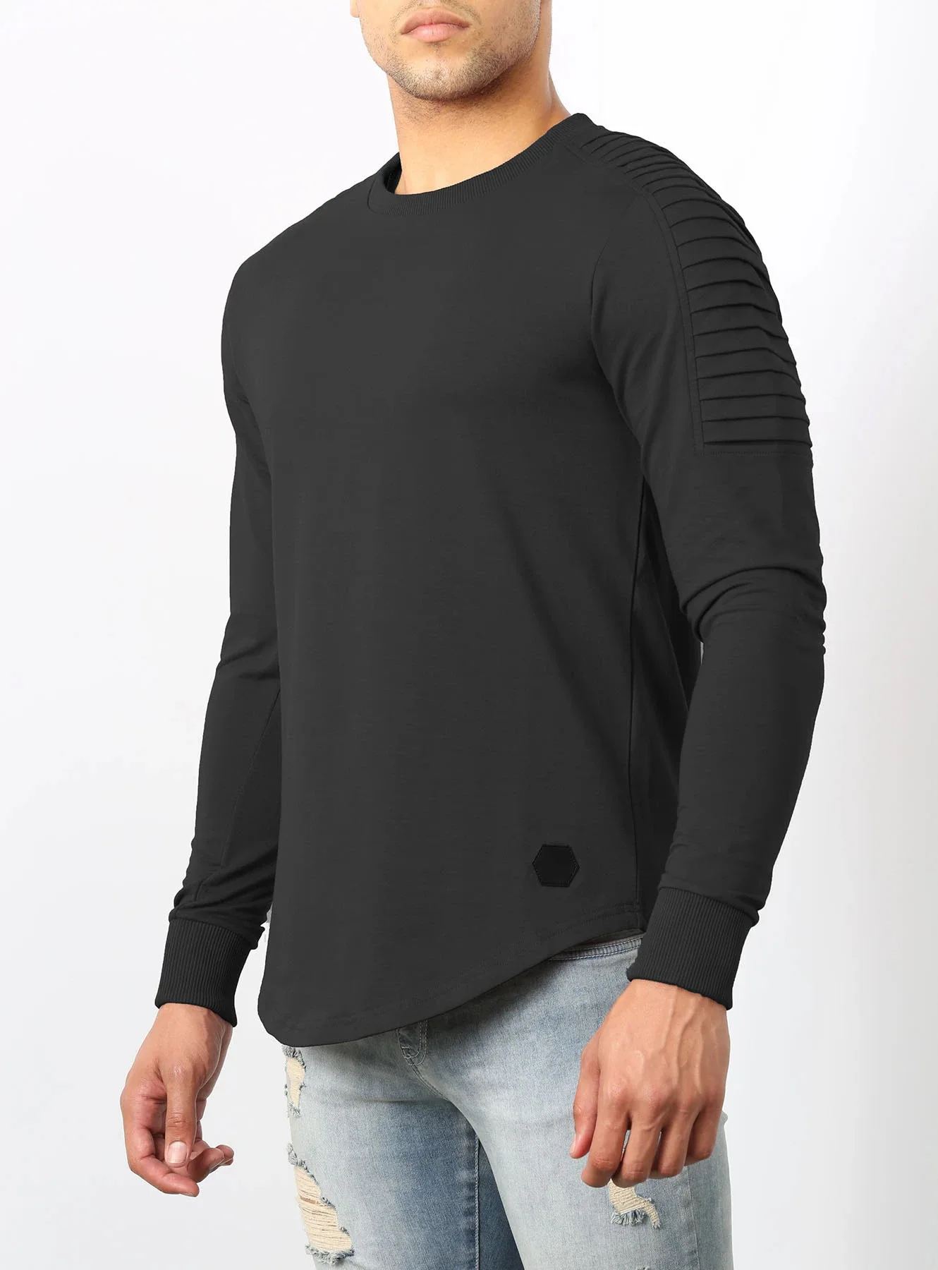 

European And American Casual Men's Round Neck T-Shirt Men's Long Sleeve T-Shirt Youth Pleated Raglan Sleeve Bottom Shirt