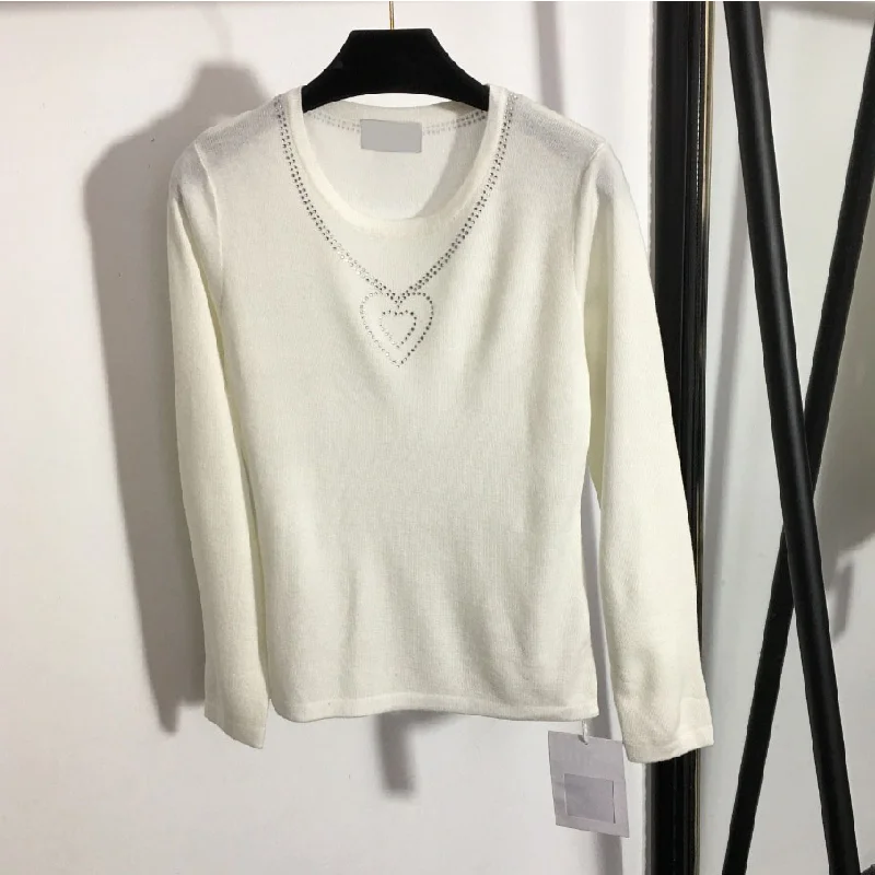 

2021 Luxury Design Women's new knitted top fashion hot diamond love fake Necklace round neck long sleeve sweater bottomed top