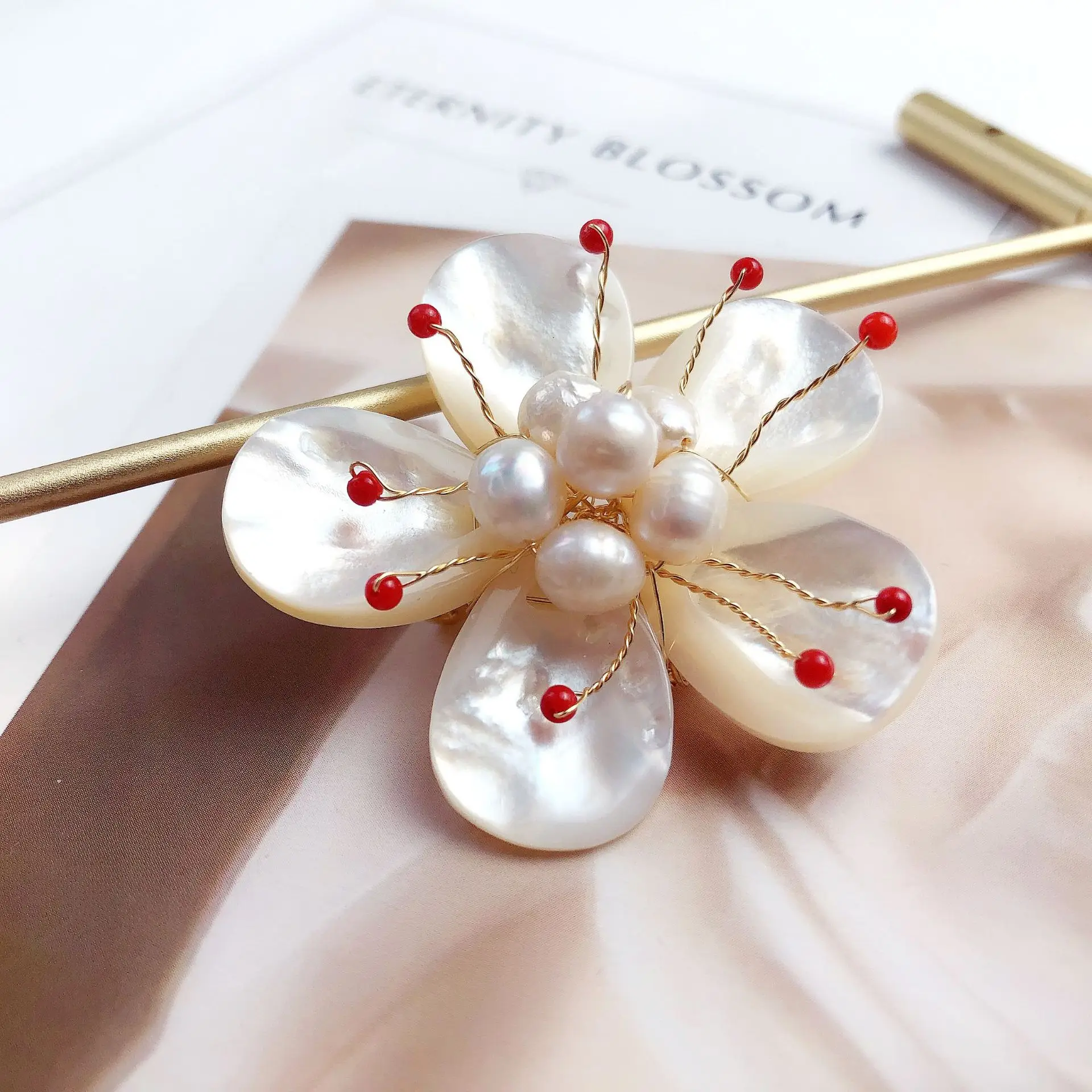 

LJHMY Cherry Baroque Gold Pin White Shell Flower Natural Pearl Carnelian Stone Brooch Women