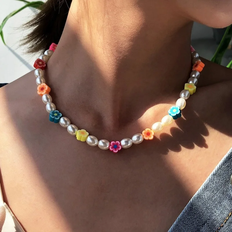 

European and American Trend Bohemian Color Imitation Pearl Necklace Soft Pottery Flower Clavicle Fashion Boho Necklace