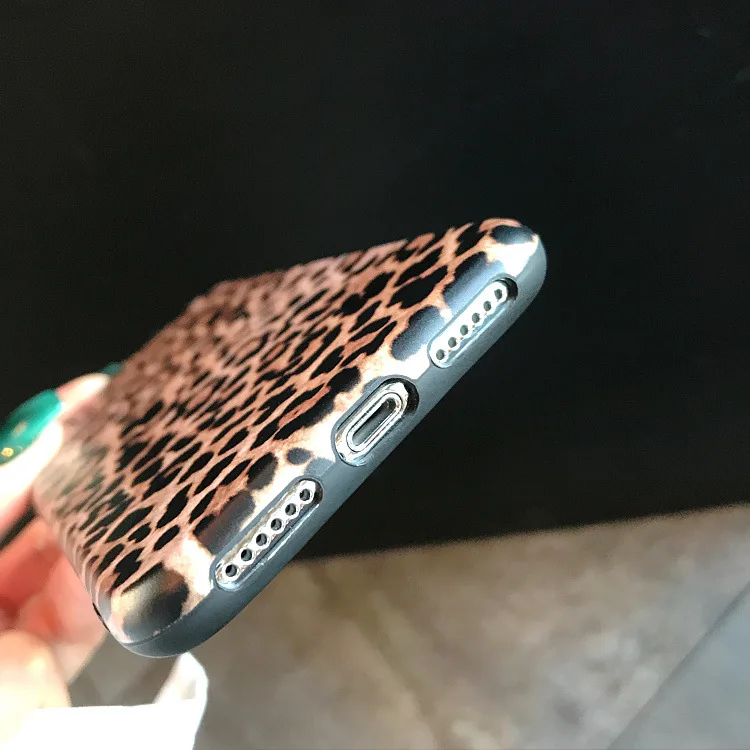 

Vintage Leopard Print Mobile Phone Shell Drop-Resistant Phone Protective Case Case for iPhone 8Plus Case for iPhone XR