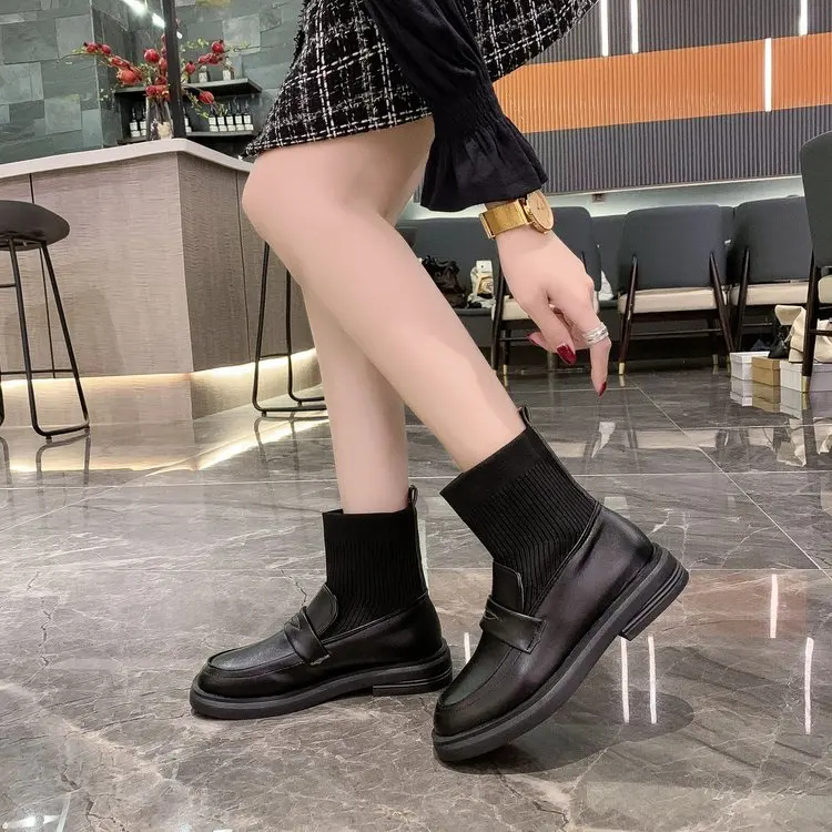 

2020 winte new high top black women shoes Comfortable jogging shoes for women sneakers British style work shoes zapatos mujer