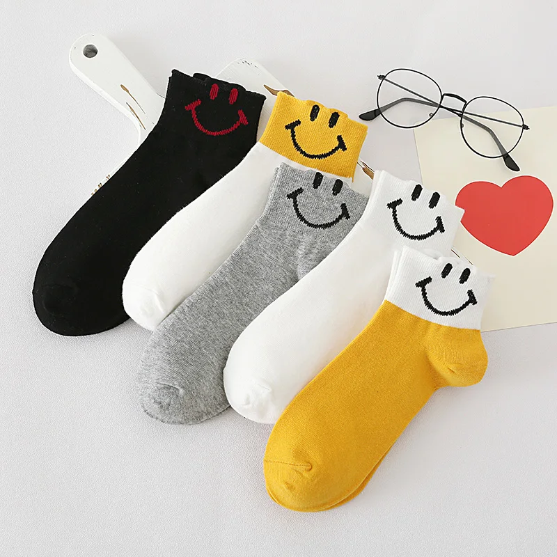 

Summer Women Socks Casual Cartoon Smile-Face Socks Japanese Harajuku Female Socks Shallow Mouth Socks