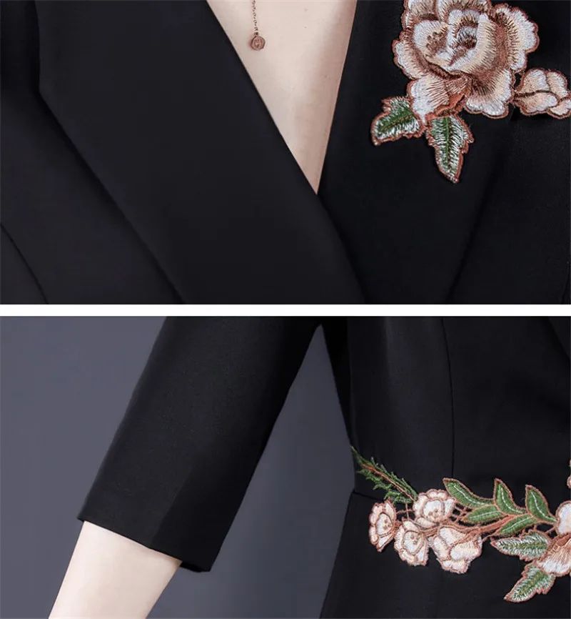 Женское длинное осеннее трикотажное платье с вышивкой длинным рукавом и