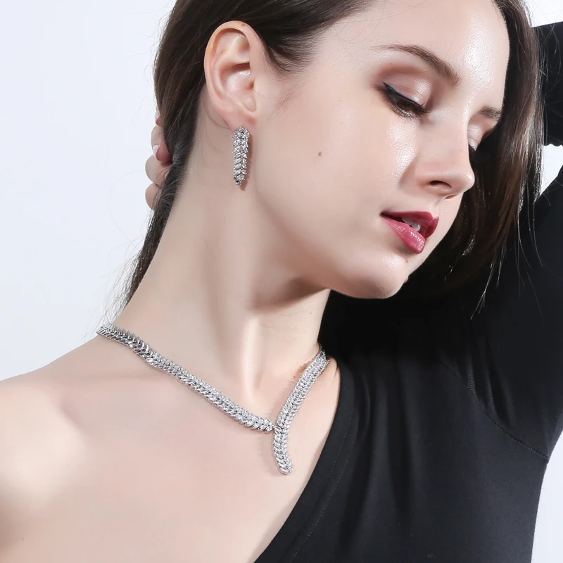 Женский комплект ювелирных изделий ожерелье и серьги из фианита в нигерийском