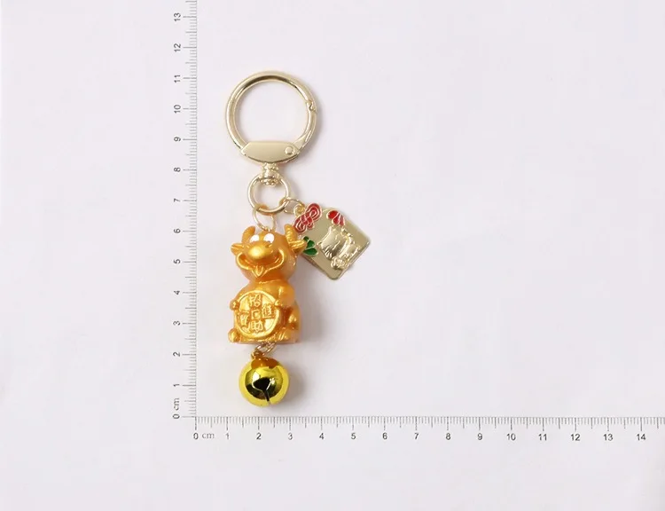 

Vintage Golden Cute Cow Calf Pendants for Keychain Women Backpack Decors Zodiac Bull Figure Rope Keyring Hanging Trinkets