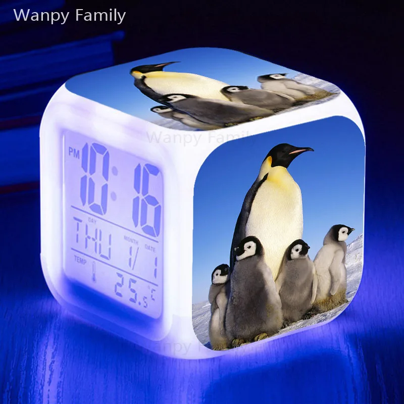 С милым пингвином Будильник 7 Цвет светодиодной вспышкой цифровые будильники
