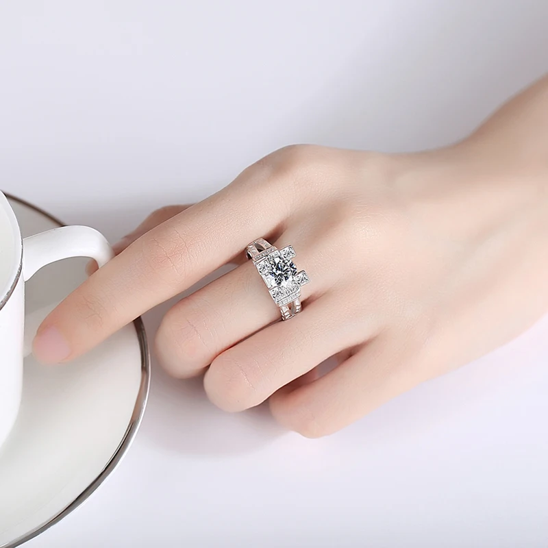 

Knobspin Classic 100% 925 Sterling Silver Real 1 Carat D Color Moissanite Wedding Rings For Women Fine Jewelry Wholesale