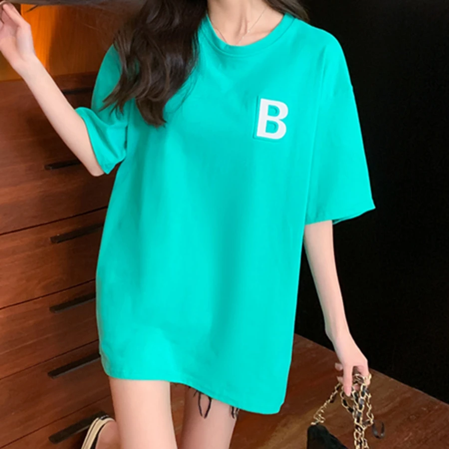 

Футболка женская оверсайз в Корейском стиле, повседневная хлопковая футболка с коротким рукавом и буквенным принтом, уличная одежда в стил...