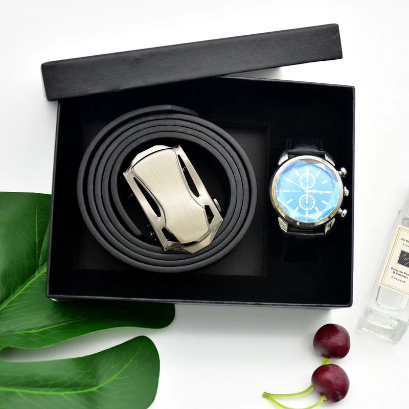 Часы наручные кварцевые мужские с большим циферблатом и кожаным