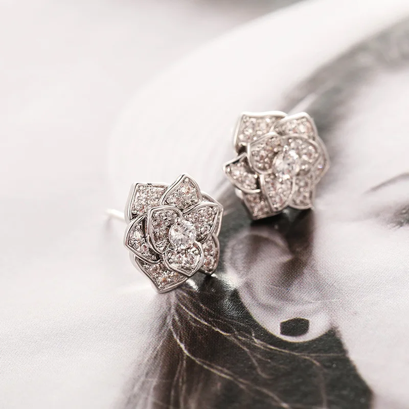 Корейский S925 Серебряные иглы Модные простые темпераментные серьги гвоздики