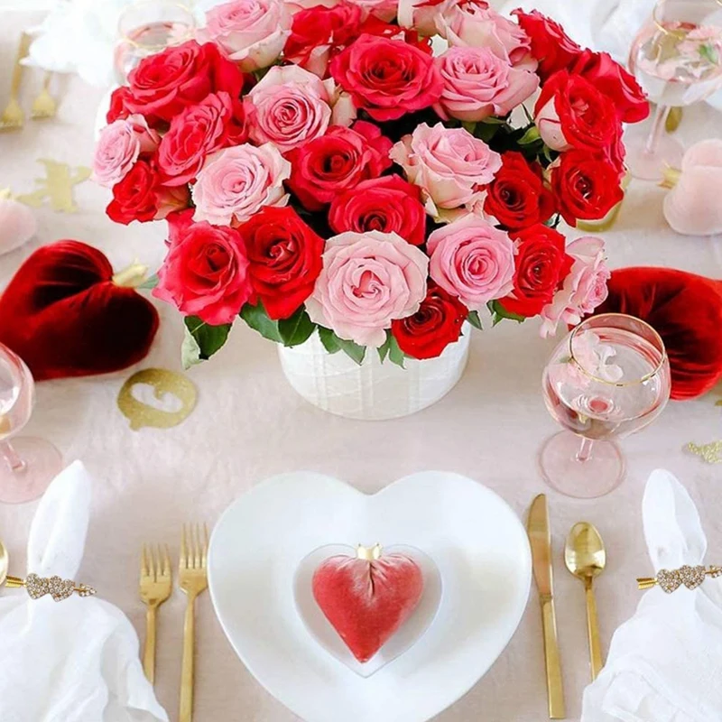 

Valentine Napkin Rings Set of 4, Gold Heart Napkin Ring Holders, Diamond Love Napkin Buckles Holder for Weddings