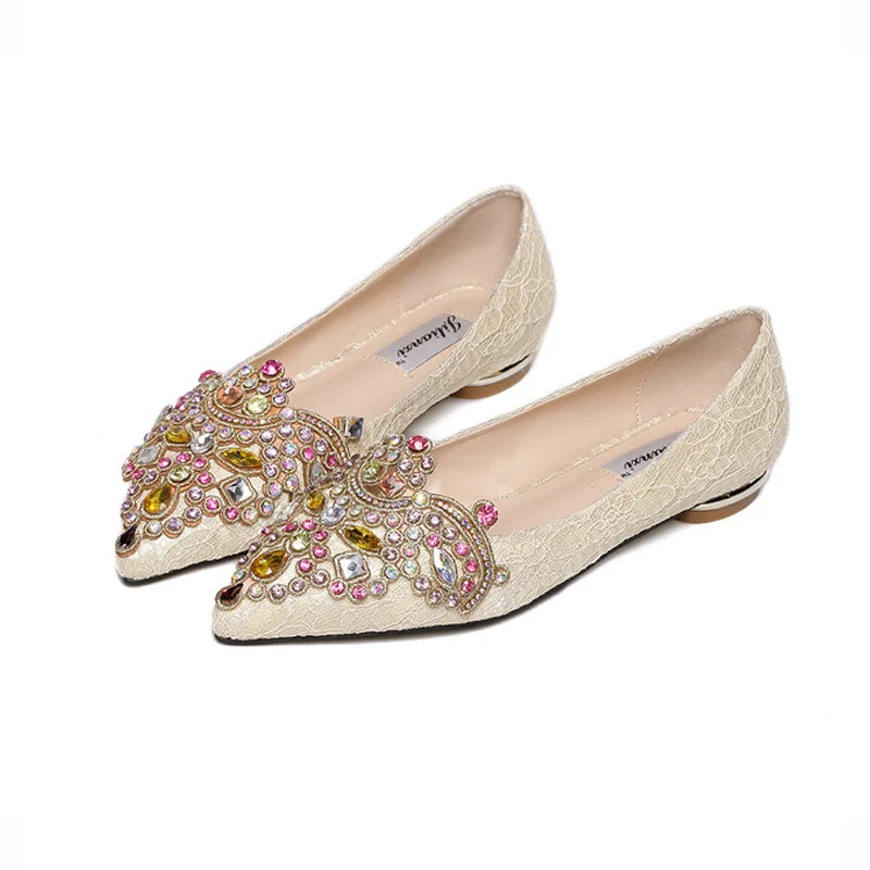 Для женщин обувь на плоской подошве большие размеры Европа и Америка с острым