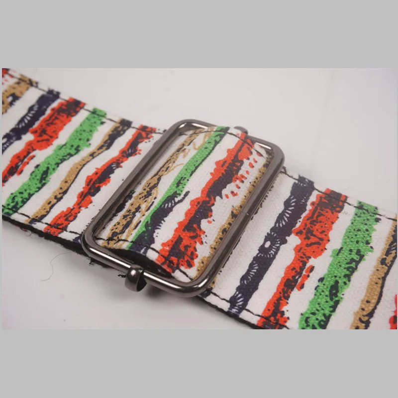 

Cowboy Thicken Adjustable Wide Electric Acoustic Bass Guitar Strap Embossed Guitar Strap Folk Guitar Strap