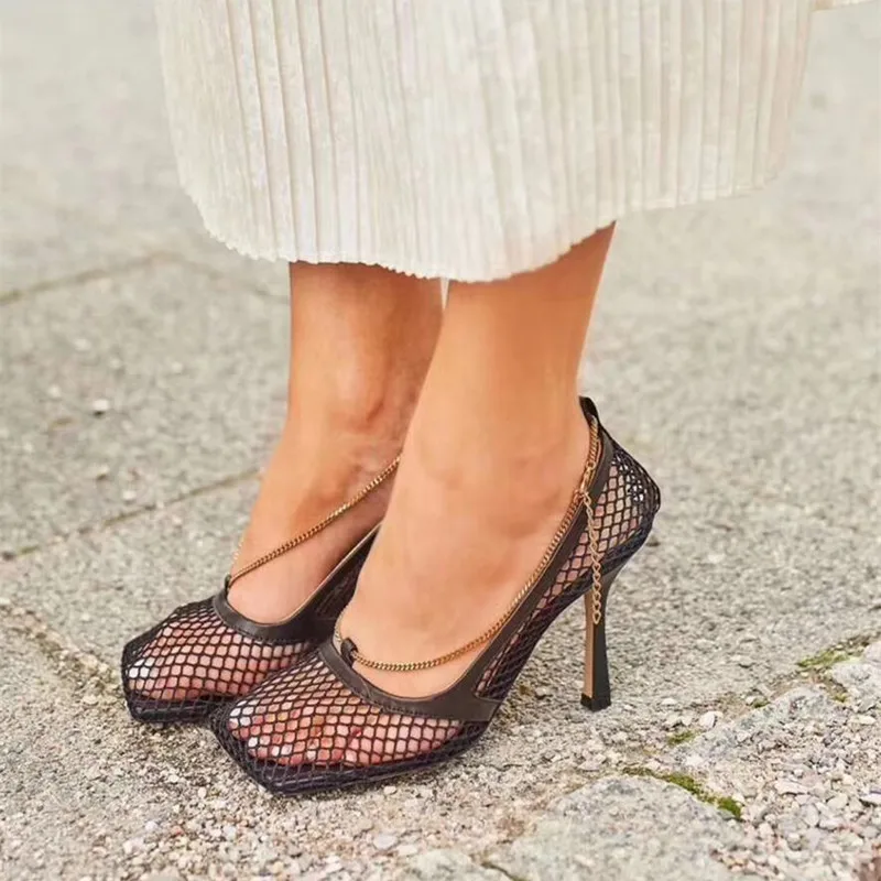 Пикантные женские туфли-лодочки Mesh Для женщин Высокие каблуки Обувь для вечеринок с квадратным носком ботильоны-цепь в намотке женская обувь Женская обувь
