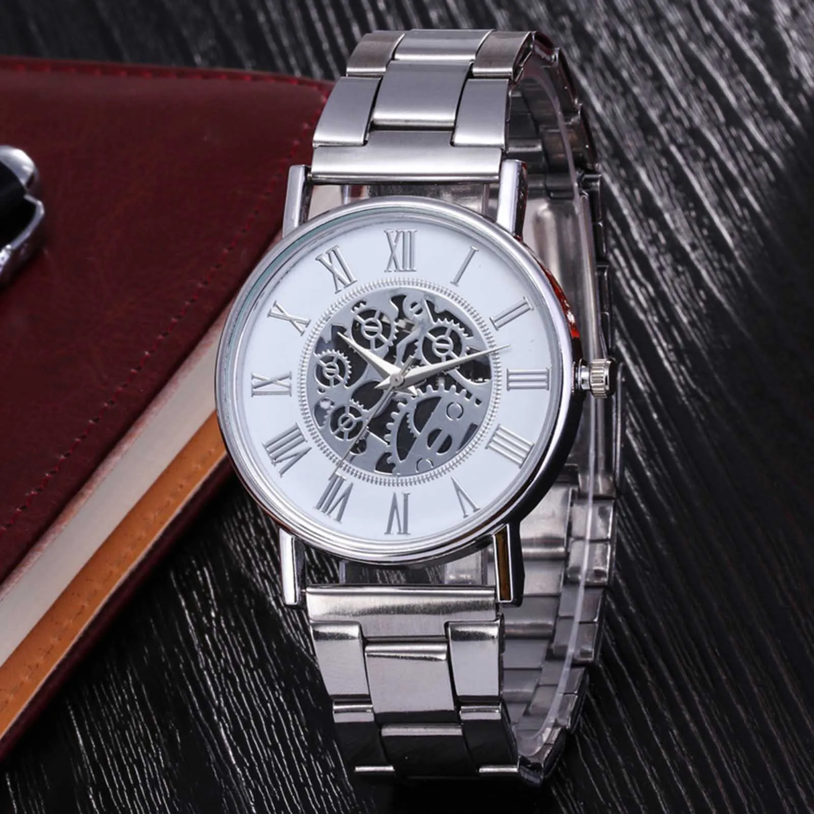 

Elegant Steel Brand Quartz Watch Sports Steel Belt Quartz Watch Reloj Hombre For Men Montre Homm Business Men's Watch 2021
