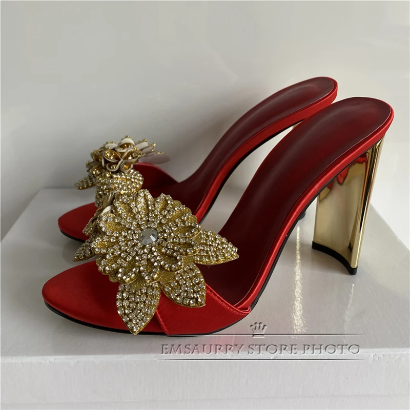 Туфли вечерние атласные на высоком каблуке блестящие украшенные блестками