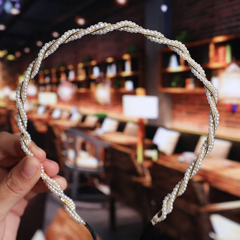 

WYYNIY Ladies female hand-woven knotted pearl headband bridal dress up headdress bowknot hairpin crown headband