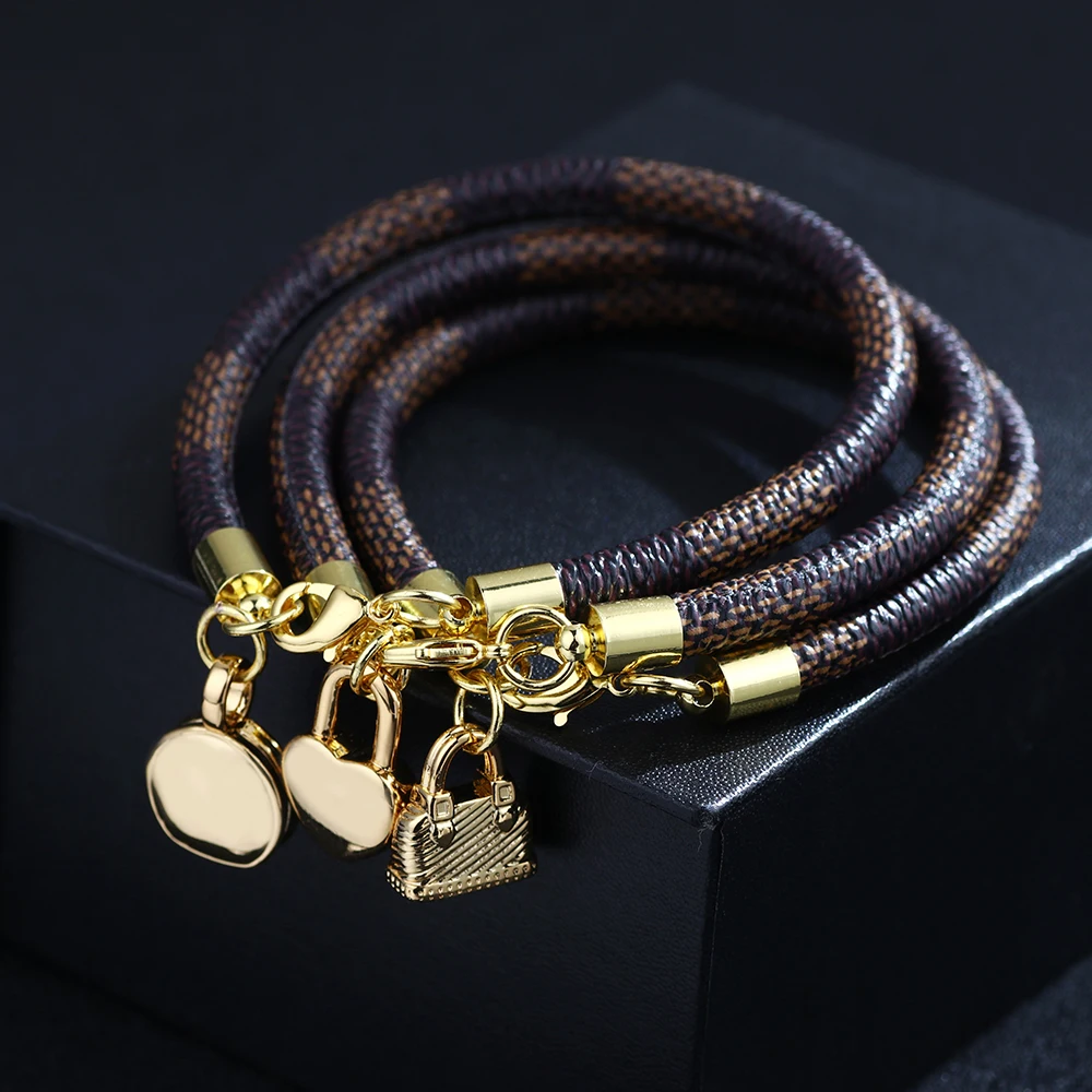 

Fashion Hipster Striped Bracelet Mini Peach Heart Pendant Electroplating Real Gold Bracelet Wholesale Punk Jewelry Gift