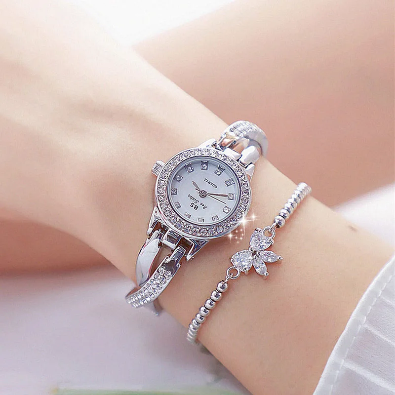 silver with bracelet Роскошные новые женские модные часы, креативные Женские повседневные часы с бриллиантами, браслет из нержавеющей стали, Стильные кварцевые часы для женщин - Цвет: silver with bracelet