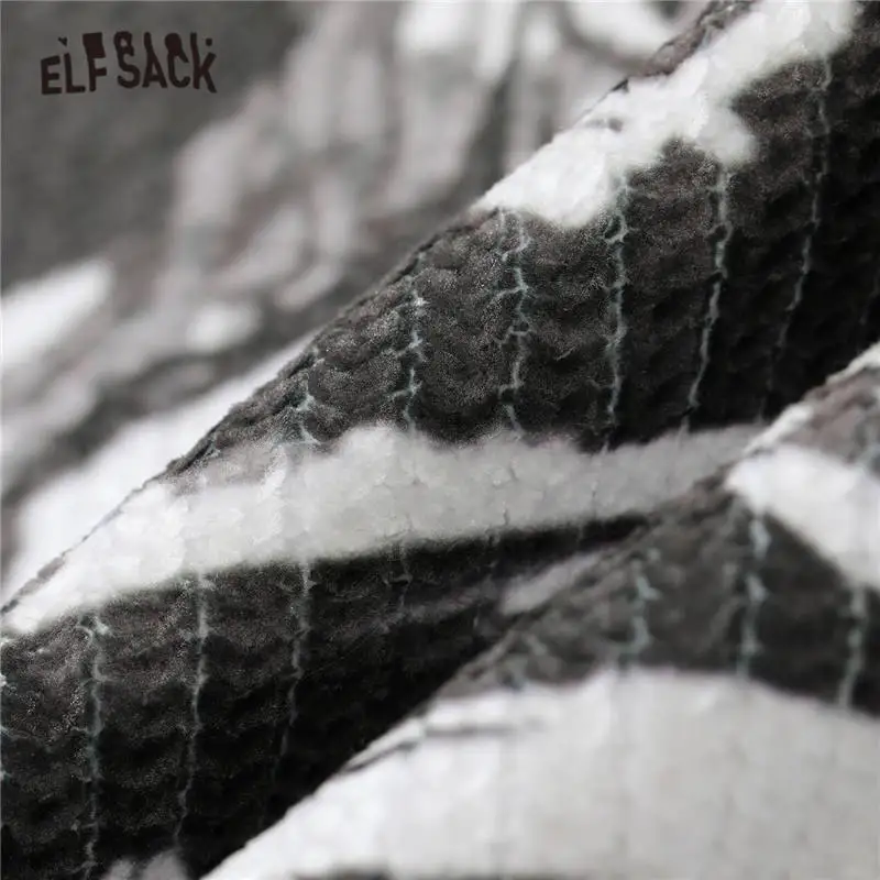 ELFSACK X Neimy Witch Print Loose Casual Pullover Women Sweaters,2020 Autumn Vintage Full Sleeve,Korean Female Daily Graphic Top