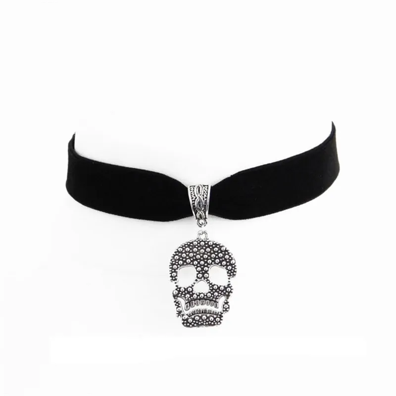 

Black Velvet Choker with Silver Color Skull Charm - Skull Choker, Gothic Choker, Gothic Jewelry, Goth Choker