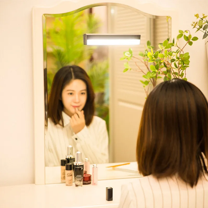 

Светодиодный светильник для зеркала, подсветильник для туалетного столика, макияжа, зарядка через USB, ночник для спальни, гостиной, лампа дл...