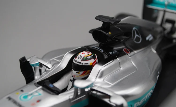 Bburago 1:18 1/18 W07 Mercedes Benz Lewis Hamilton No44 Формула 1 F1 гоночный автомобиль Транспортное средство литье под давлением дисплей Модель Игрушки для мальчиков