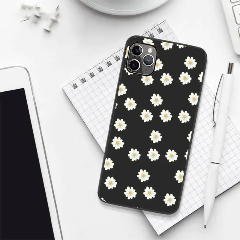 

Cute cartoon daisy flower Phone Case Candy Color for iPhone 6 7 8 11 12 s mini pro X XS XR MAX Plus