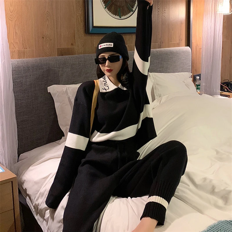 

Casual gym Suit Fashion Contrast Color Knitted 2-Piece Tracksuit Women Polo-Neck Long Sleeve Pullover And Ankle Banded Pants
