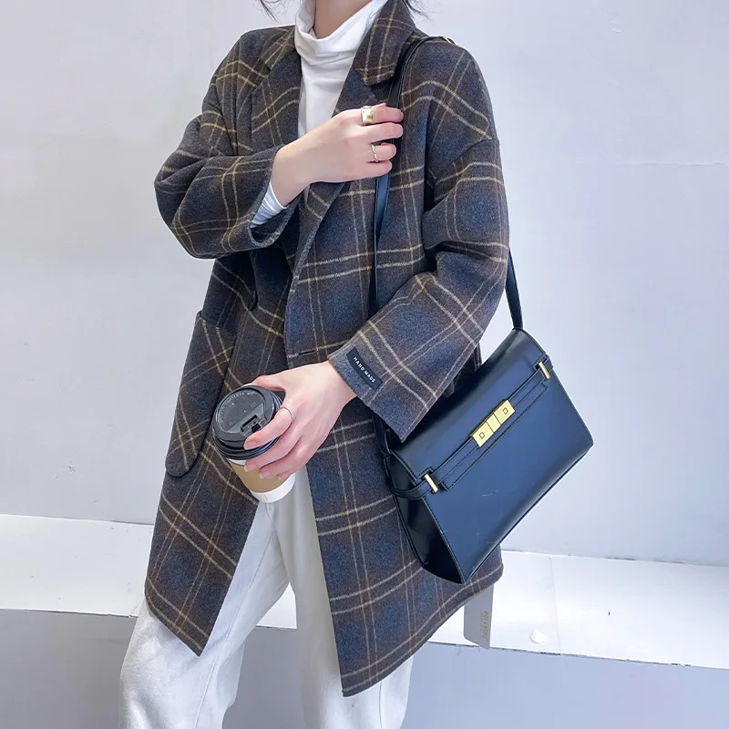 

2021 Autumn Winter Simplicity Women's Plaid Long-sleeved Loose Woolen Coat Casual Mid-length Cashmere Overcoat Simple Jacket