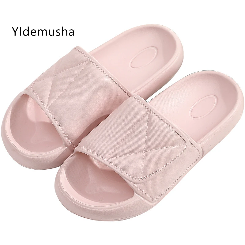 

Женские нескользящие шлепанцы, мягкие сандалии на плоской подошве, для ванной комнаты, модные повседневные, летние, большие размеры 35-46, 2020